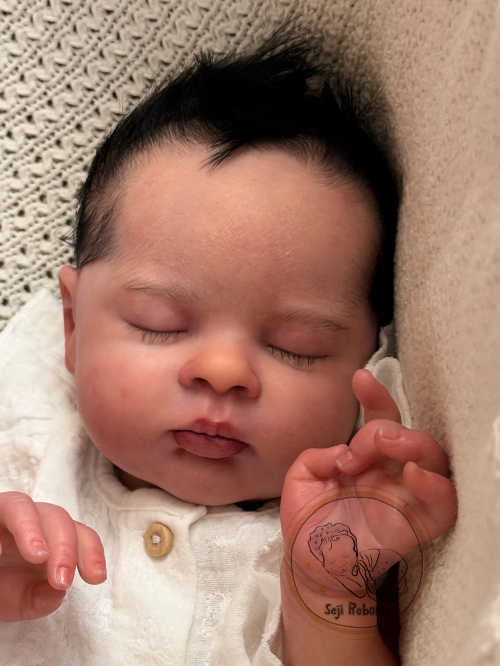 Esenia Ready to Ship