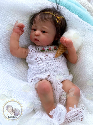 Lilly Loo by marita winters Reborn baby, micro preemie baby, preemie reborn baby doll, premature reborn baby doll, reborn, reborn baby girl, christmas gifts